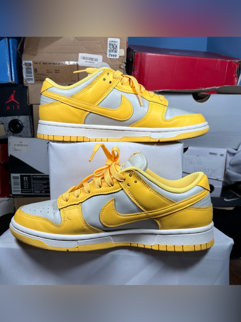 Size 9 - Nike Dunk Low Citron Pulse W - Picture 2 of 8